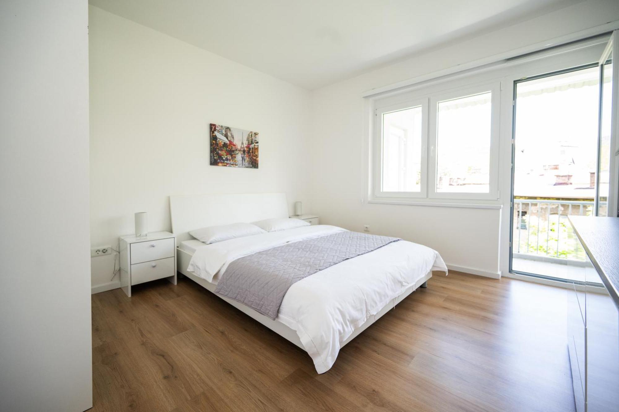 Bright 2Bdr Apartment With Balcony - Free Parking SJJ Buitenkant foto