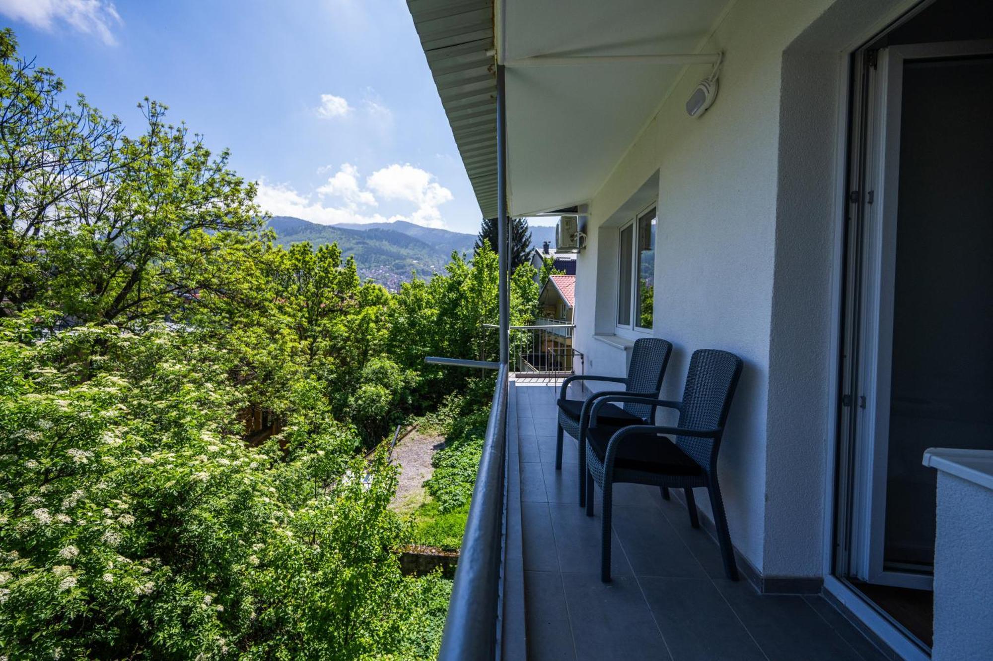 Bright 2Bdr Apartment With Balcony - Free Parking SJJ Buitenkant foto
