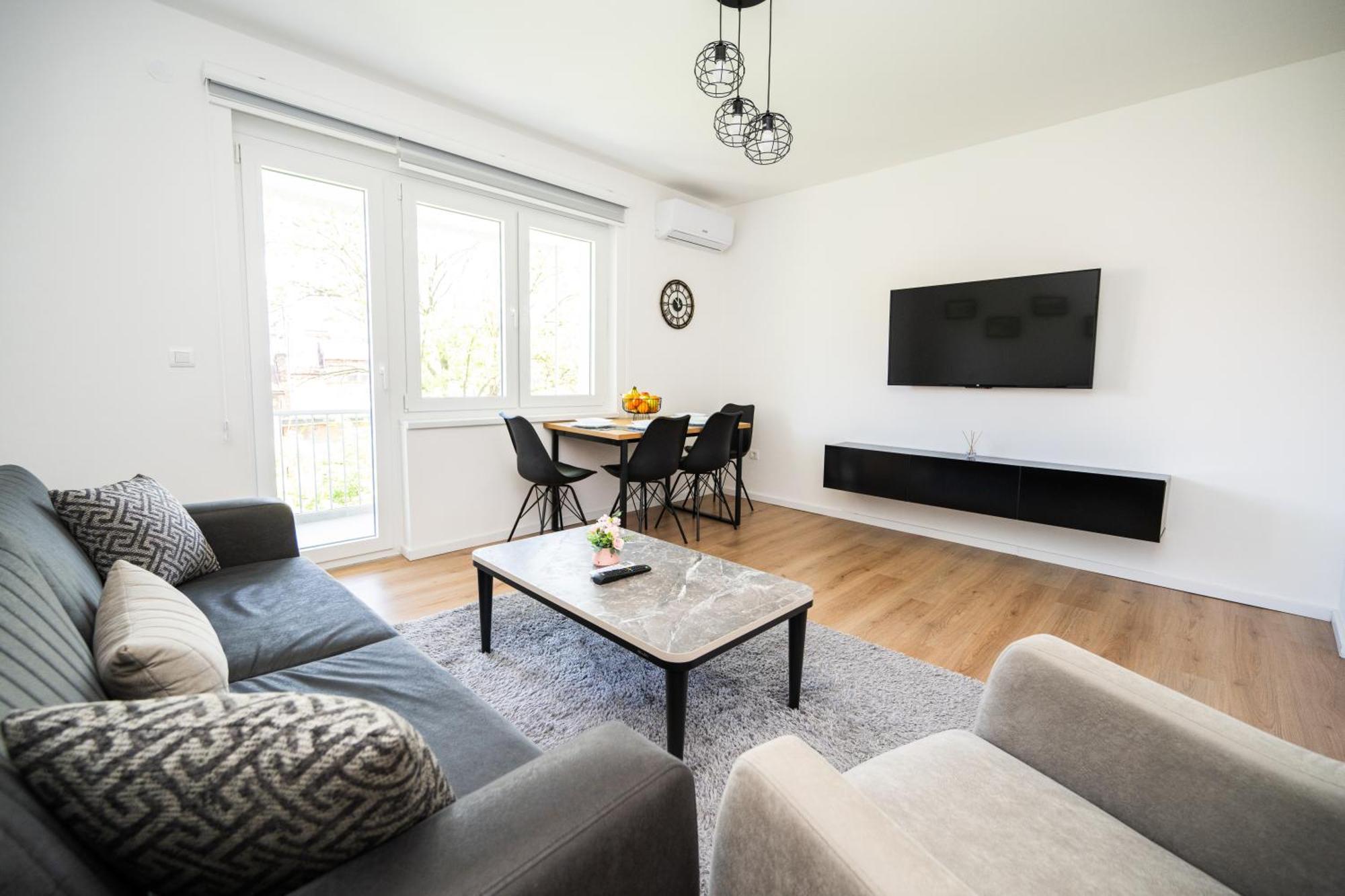 Bright 2Bdr Apartment With Balcony - Free Parking SJJ Buitenkant foto